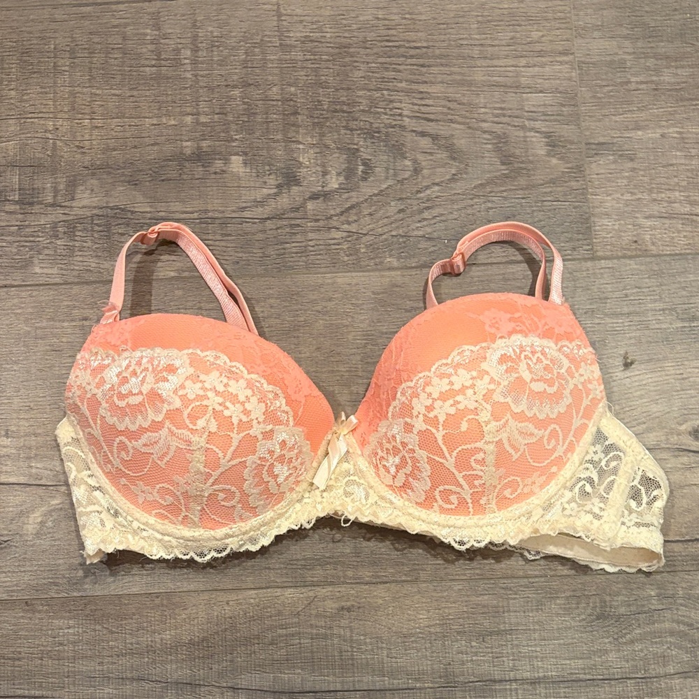 Others Follow Peach and Cream Lace Push-Up Bra